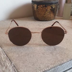 Round Sunglasses